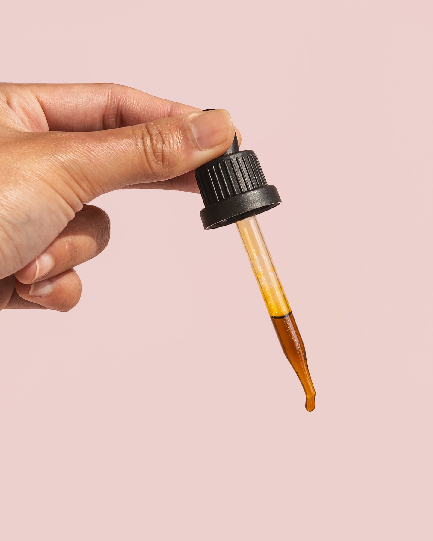 Little Lines Botanical Bakuchiol Serum Dropper. 